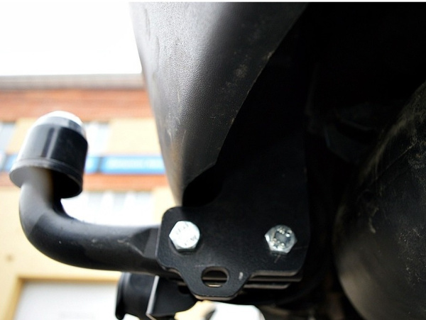 фото Фаркоп Imiola для Subaru Tribeca 2006-2014