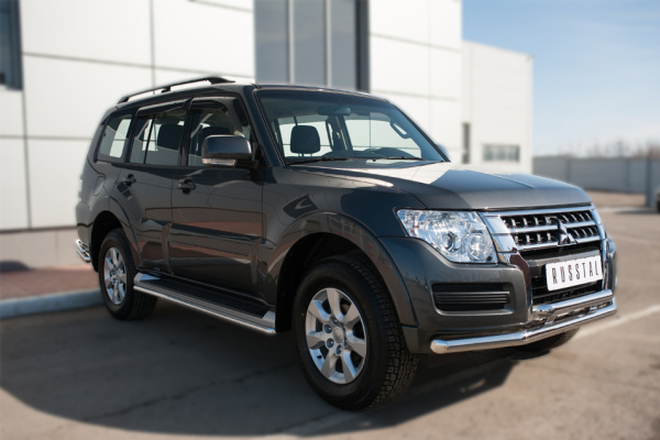 Фото Защита переднего бампера d63 (секции) d63 (дуга)+декор MITSUBISHI Pajero 4 2014-