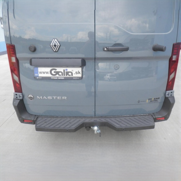 фото Фаркоп GALIA «быстросъемный» для Renault Master IV (2024-)