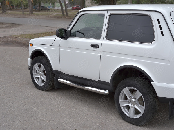 Фото Пороги труба d76 с накладкой (вариант 3) 3дв. LADA 4x4 URBAN 2014-