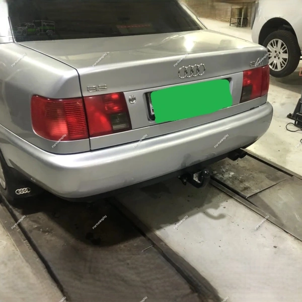 Фаркоп Leader Plus (Россия) для Audi A6 I «C4» (1994-1997) "седан/ универсал"
