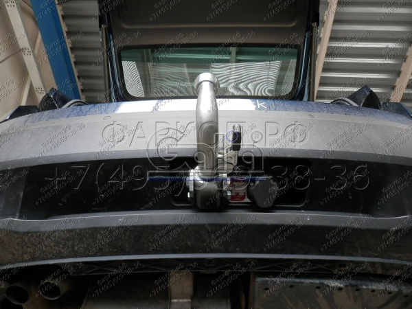 фото Фаркоп Galia с оцинкованным шаром для Skoda Kodiaq 2WD, 4WD 2017-, съемный, подрезка бампера, нагрузка 2600 кг