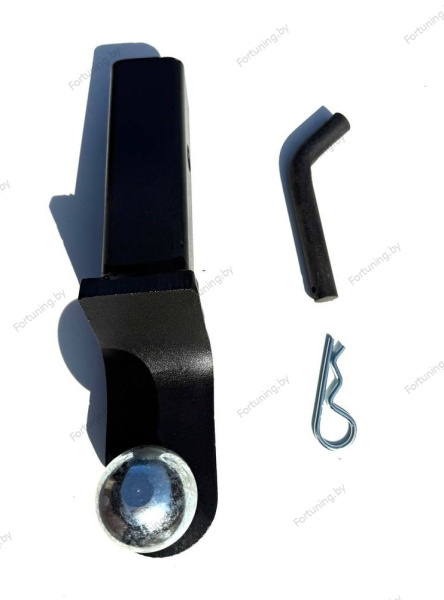 фото Вставка (квадрат 50х50мм, занижение 90мм) под американский фаркоп