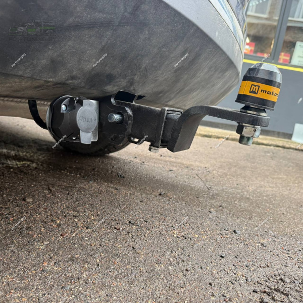 фото Фаркоп "Быстросъемный под квадрат" для GMC Terrain II (2017-)