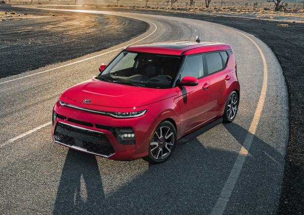 Фото Пороги алюминиевые Rival "Black" для Kia Seltos 2019-н.в./Soul III 2019-н.в.