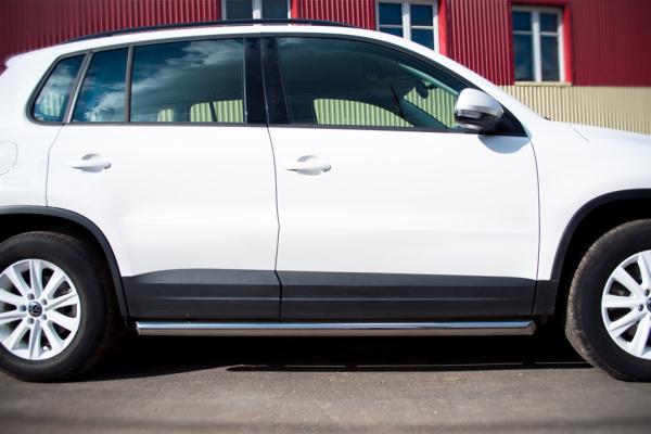 Фото Пороги труба d63 (вариант 1) VOLKSWAGEN Tiguan Track & Field 2011-2016