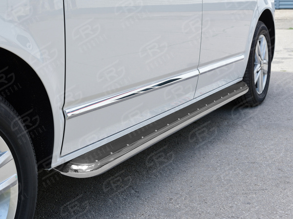 Фото Пороги труба d42 левый С листом (лист нерж, проф. нерж)(вариант 3) VOLKSWAGEN Multivan Caravella Transporter Т6 2016 (короткая база)