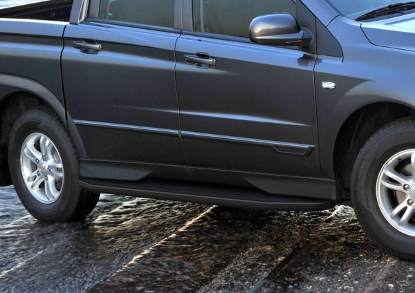 Фото Пороги алюминиевые Rival "Premium-Black" для Ssang Yong Actyon Sport 2012-