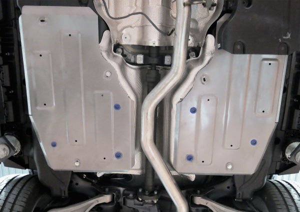 Фото Защита топливного бака Rival для Mercedes-Benz GL 2012-2016, алюминий 4 мм, с крепежом, 333.3926.1