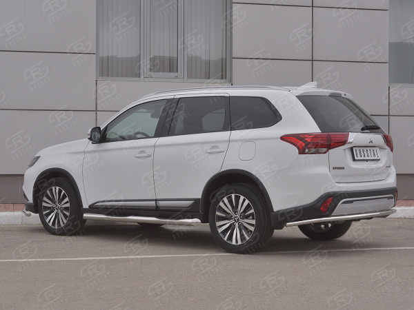 Фото Защита заднего бампера d42 (секции) MITSUBISHI Outlander 2018-
