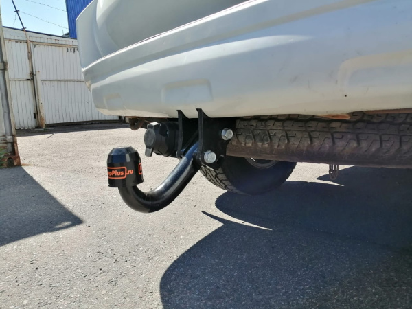 фото Фаркоп Bosal - Oris - Weso для Toyota Toyota Land Cruiser Prado 150 «2 и 3 рестайлинг» (2017-)