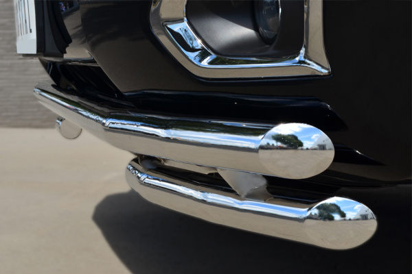 Фото Защита переднего бампера d63 (секции) d63 (уголки) NISSAN Patrol 2014-