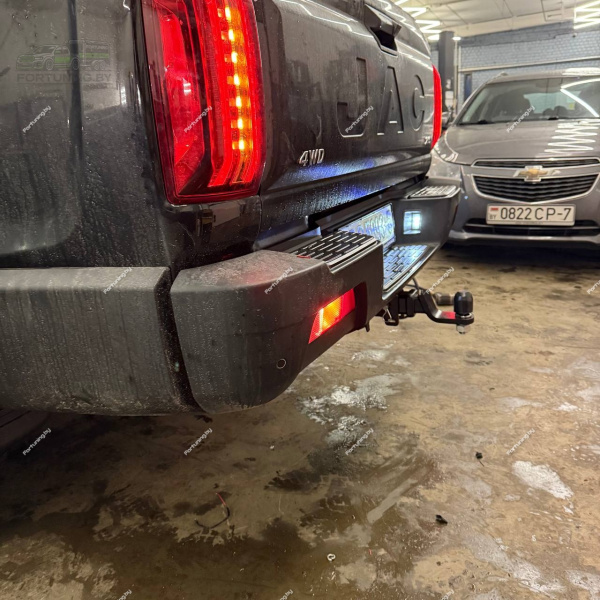 фото Фаркоп BERG «быстросъемный под квадрат» для JAC T9 I (2024-)