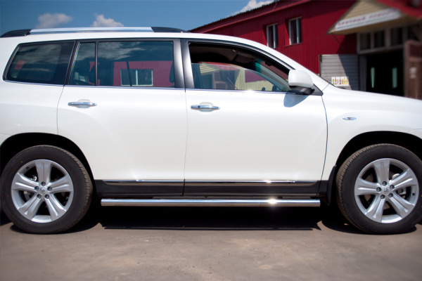 Фото Пороги труба d63 (вариант 3) TOYOTA Highlander 2010-2013