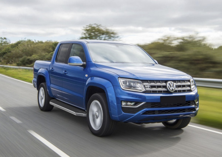 Пороги алюминиевые Rival "Premium" для Volkswagen Amarok 2016-