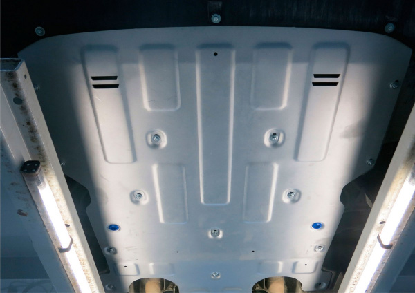 Фото Защита картера Rival для Porsche Panamera 2016-н.в., алюминий 4 мм, с крепежом, 333.4610.1