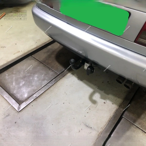 Фаркоп Leader Plus (Россия) для Audi A6 I «C4» (1994-1997) "седан/ универсал"