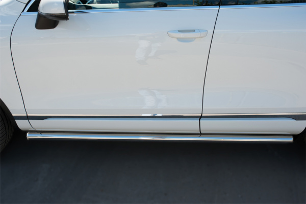 Фото Пороги труба d63 (вариант 3) VOLKSWAGEN Touareg 2014-