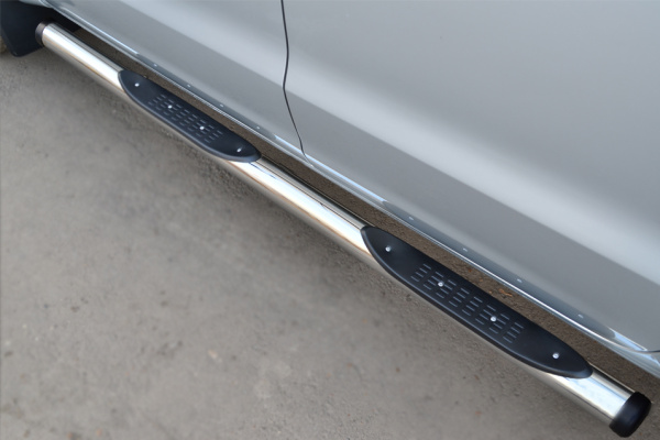 Фото Пороги труба d76 с накладкой (вариант 2) VOLKSWAGEN Amarok 2009-2015