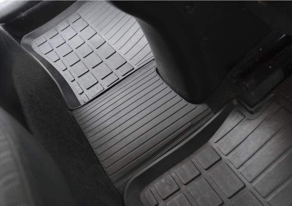 Коврики салона литьевые Rival для Hyundai Solaris седан, хэтчбек 2010-2017/Kia Rio седан, хэтчбек 2011-2017, резина, с крепежом, с перемычкой, 5 шт., 62305001