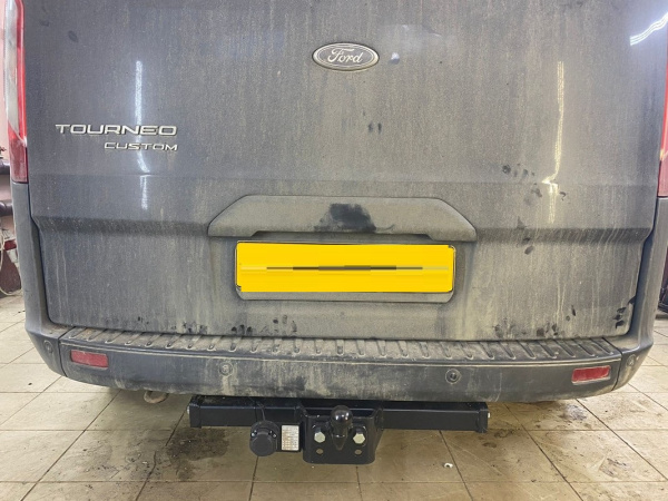 Фаркоп Imiola для Ford Tourneo Custom 2012-