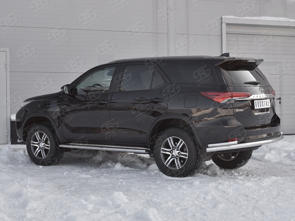 Фото Защита заднего бампера d63 секции d42 уголки TOYOTA FORTUNER 2017-