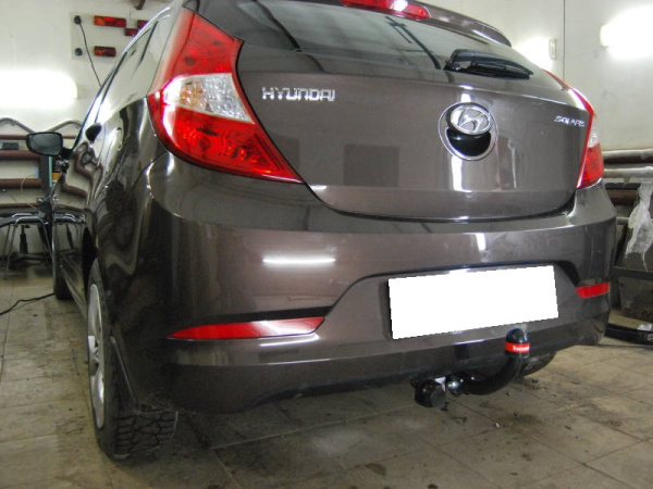 фото Фаркоп Bosal - Oris - Weso для Hyundai Accent IV седан/ хэтчбек (2010-2019)
