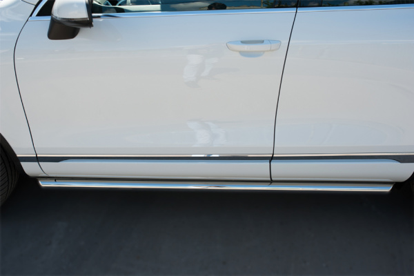 Фото Пороги труба d63 (вариант 1) VOLKSWAGEN Touareg 2014-