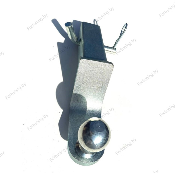 фото Вставка (квадрат 50х50мм, занижение 90мм) под американский фаркоп Avtos, оцинкованный