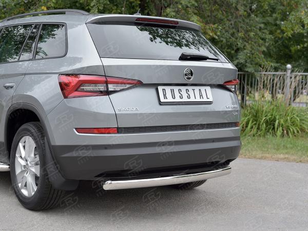 Фото Защита заднего бампера d75х42 дуга SKODA KODIAQ 2017-