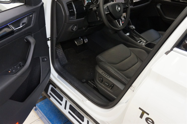 Фото Пороги алюминиевые (Corund Silver) Skoda Kodiaq (2017-)