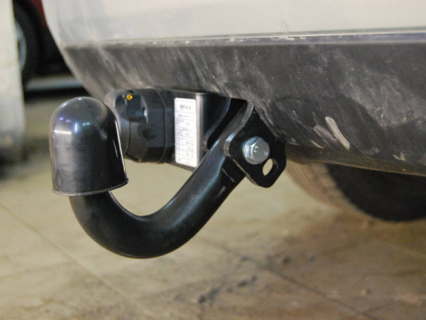 фото Фаркоп Imiola для Toyota Highlander 2003-2008