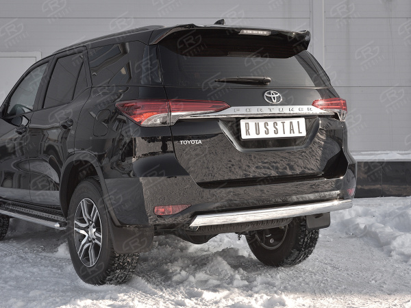 Фото Защита заднего бампера d75х42 дуга TOYOTA FORTUNER 2017-
