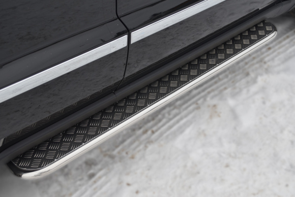 Фото Пороги труба d42 с листом (лист алюм., проф. нерж) (Вариант 1) JEEP Grand Cherokee 2012