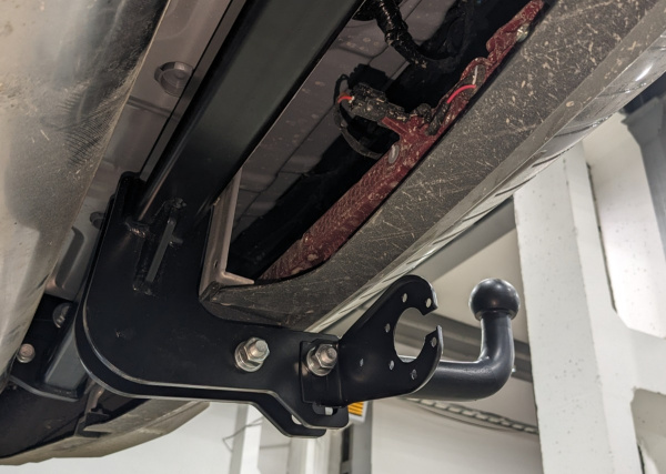 фото Фаркоп BERG для Jaecoo J7 (2023-)