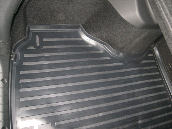 Автомобильный коврик багажника Rival для Lada Granta лифтбек 2014-2018 2018-н.в., полиуретан, 16001003