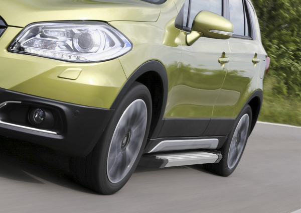 Фото Пороги алюминиевые Rival "Silver" для Suzuki SX4 2015-