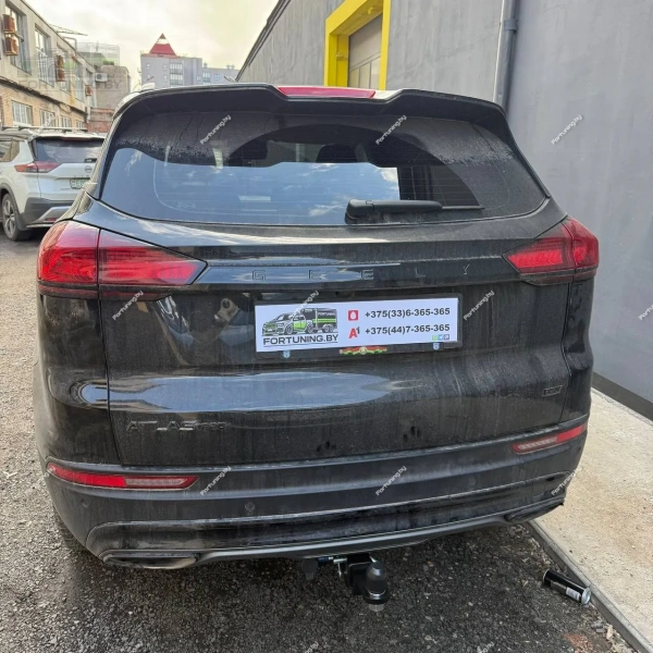 Фаркоп BERG (Россия) для Geely Atlas Pro I (2021-) "быстросъемный под квадрат"