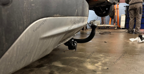 Фаркоп Imiola для Ford EDGE 2015- (включая США версию)