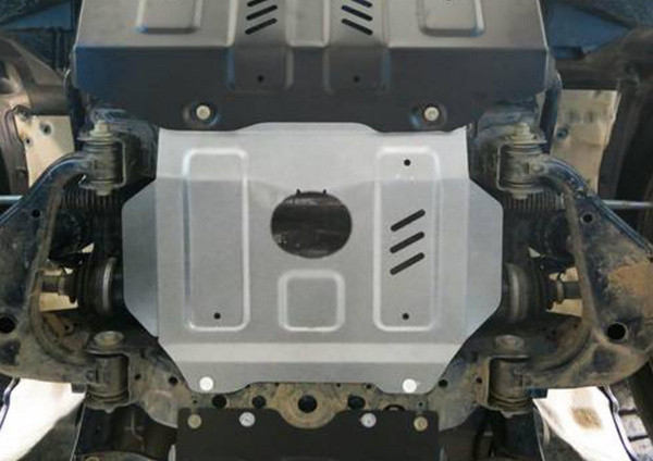 Фото Защита радиатора и картера Rival (часть 2) для Toyota Hilux 4WD 2015-н.в., алюминий 4 мм, без крепежа, 3.9502.1