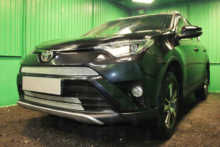 Защита радиатора Toyota Rav 4 2015- chrome верх PREMIUM