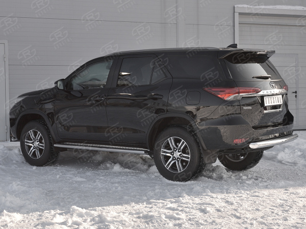Фото Защита заднего бампера d76 дуга TOYOTA FORTUNER 2017-
