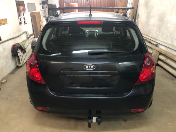 фото Фаркоп AvtoS для KIA Ceed "хетчбэк 5 дверей" (2007-2012)